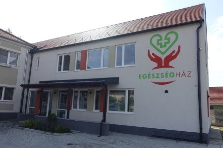 Sopronkövesdi Egészségház épülete